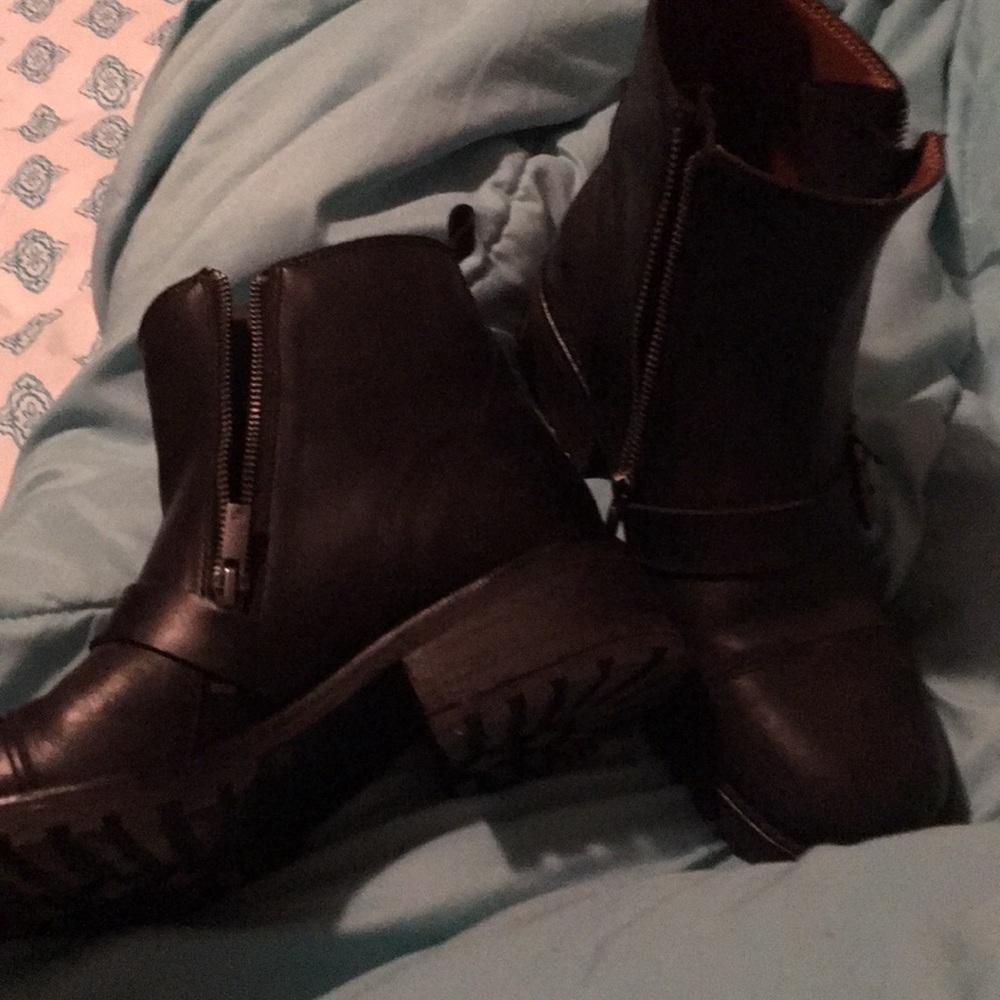 Black Lucky Brand leather combat boots